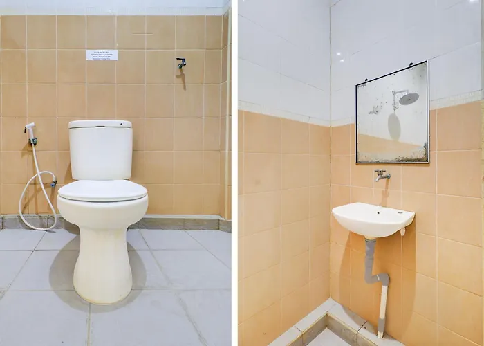 Hotel Collection O Budget Door @poppies Road 2*